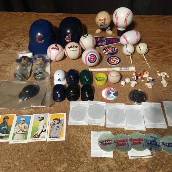 BASEBALL LOT MINI HELMETS BOBBLEHEAD ICHIRO A ROD BALL NIGHT LIGHT CRACKER JACK - Picture 1 of 10